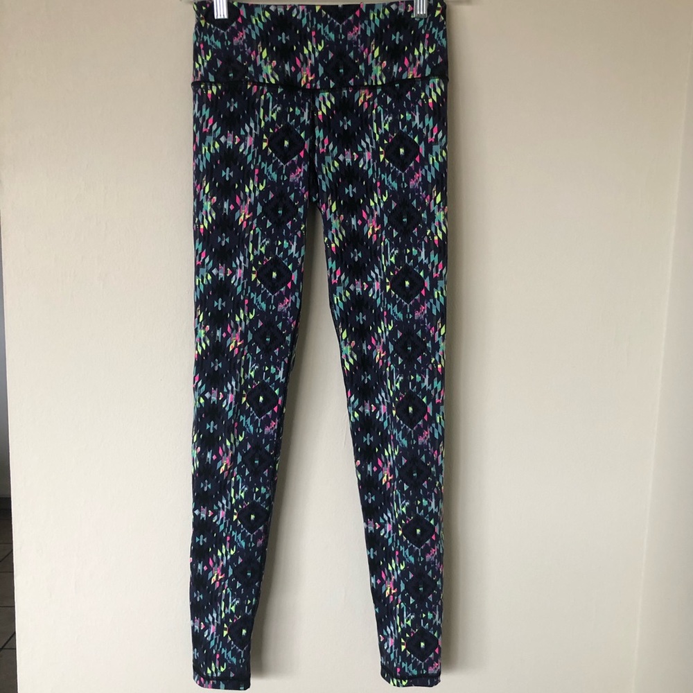 Victoria’s Secret Mid-Rise Multi Sport Leggings